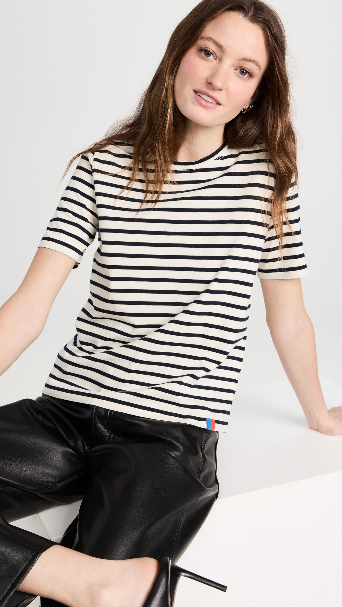 Modern Short Sleeve Tee Cream/Navy