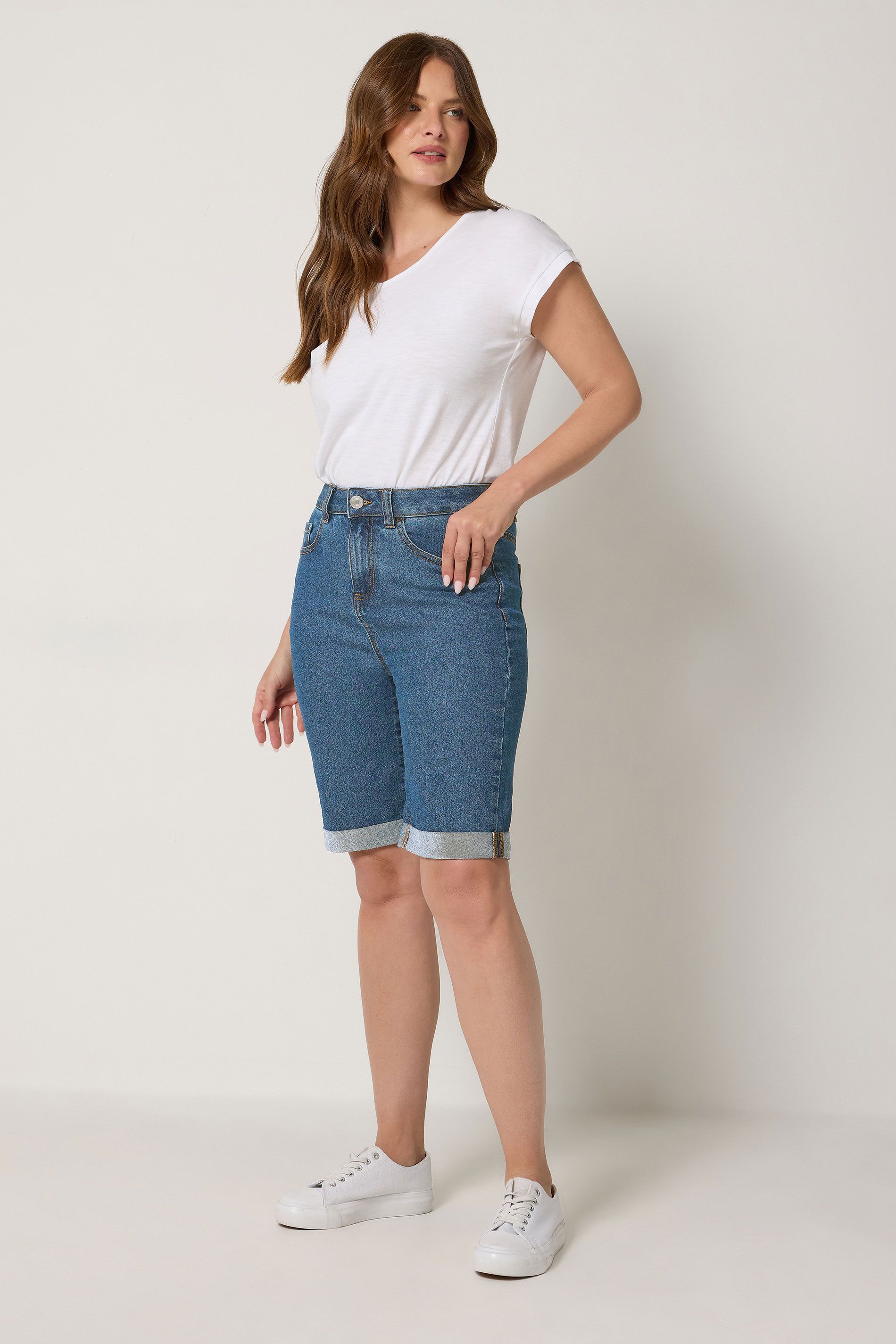 M&co Turn Up Denim Shorts In Mid Blue