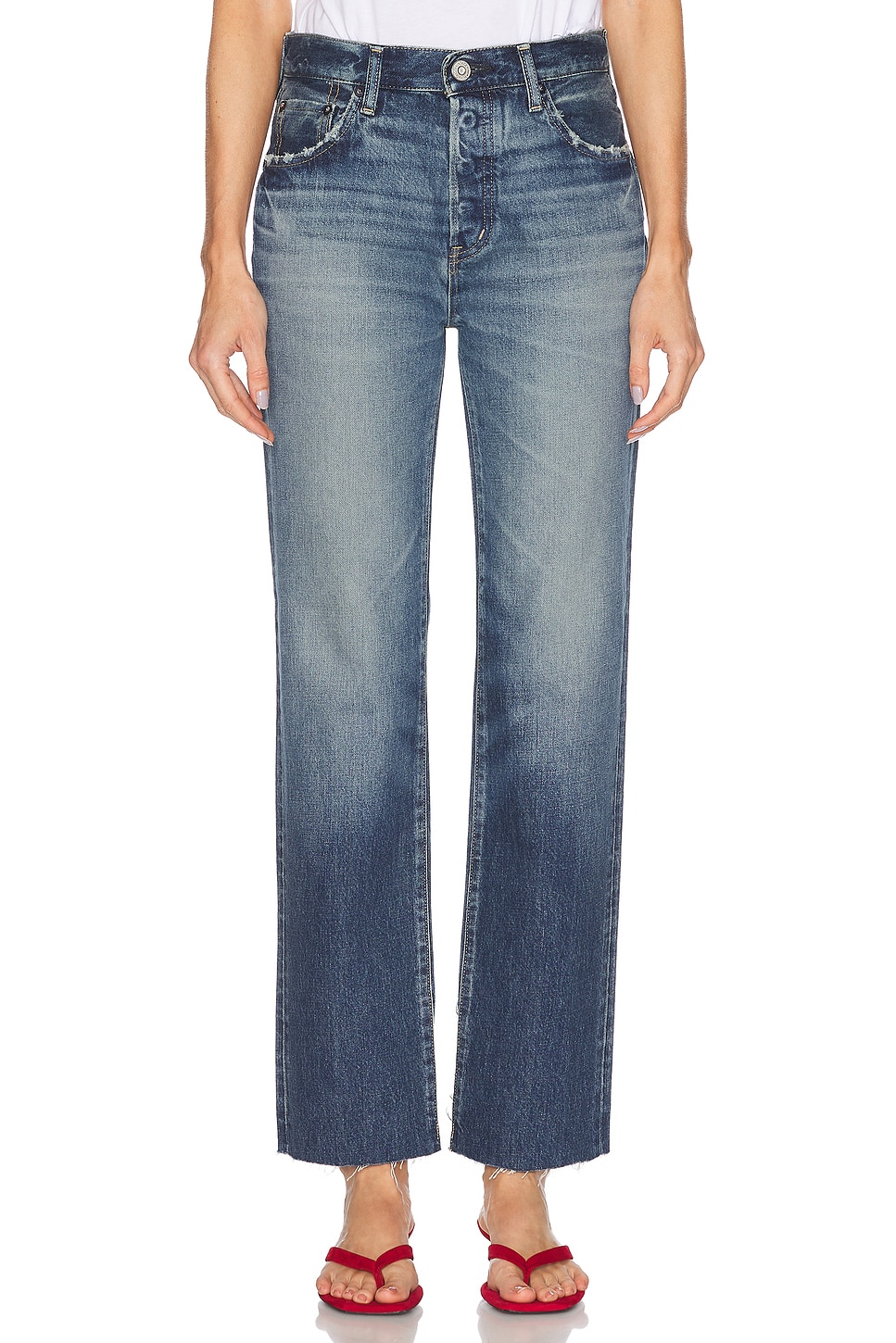 Moussy Vintage Gleason Straight Jeans in Blue. -  32 also in 23, 25, 26, 27, 28, 29