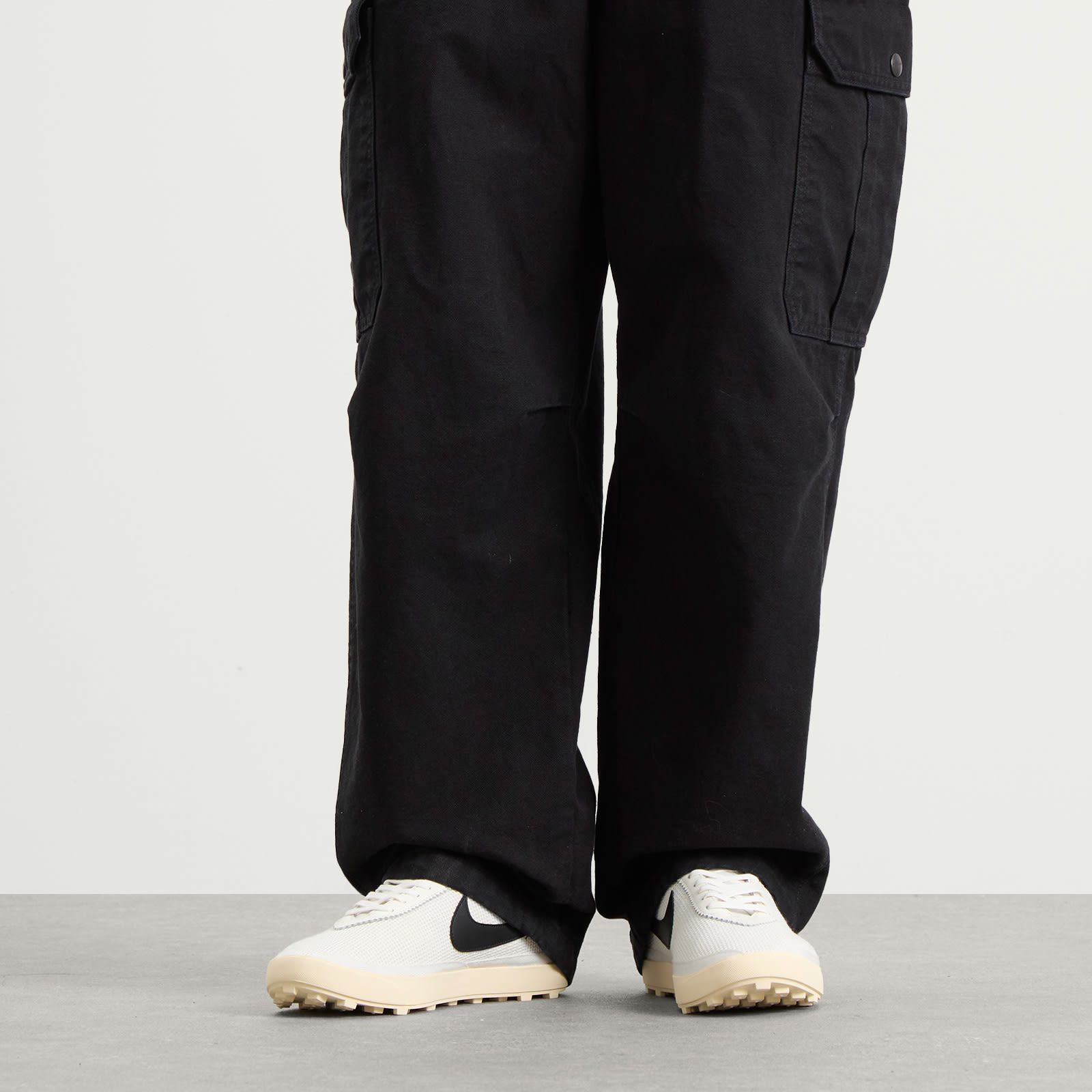 Astrograbber Txt Sneaker in Sail/Black