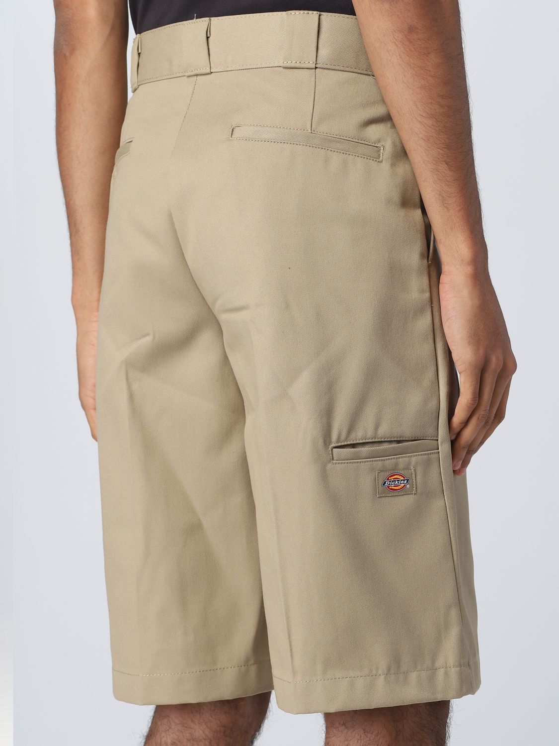 Short Men color Kaki