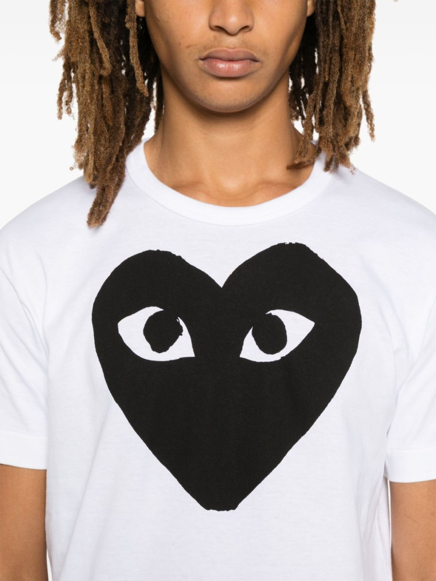 Play T-shirt