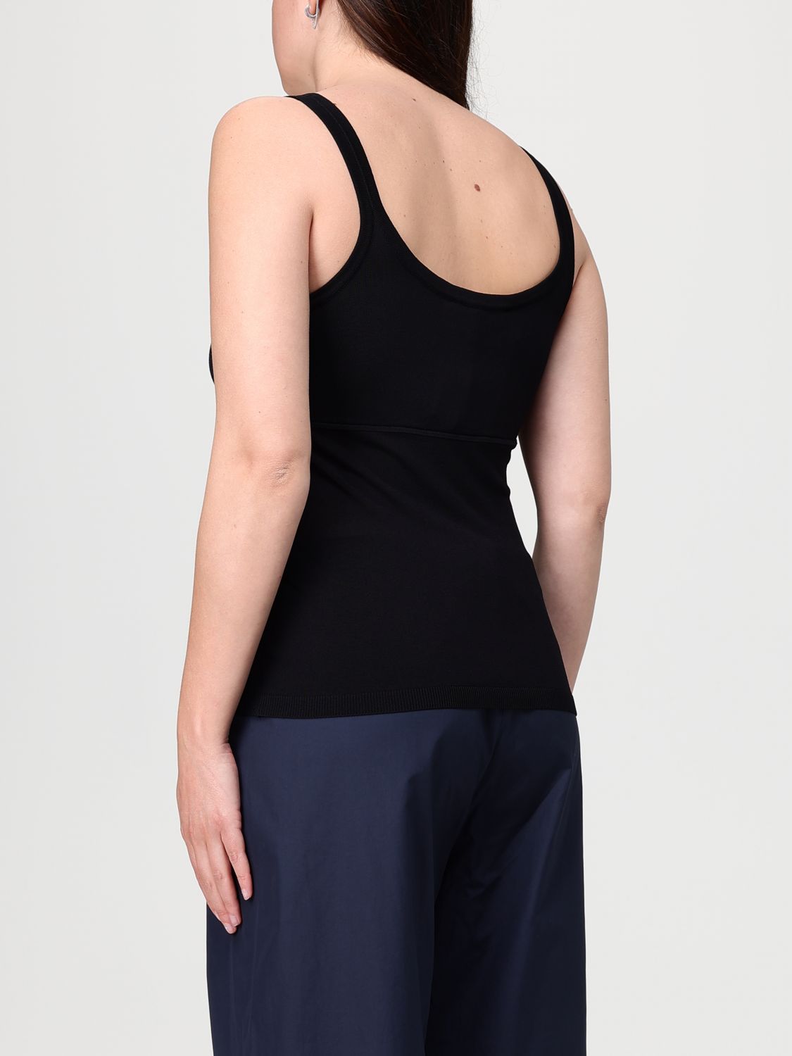 Top Woman color Black