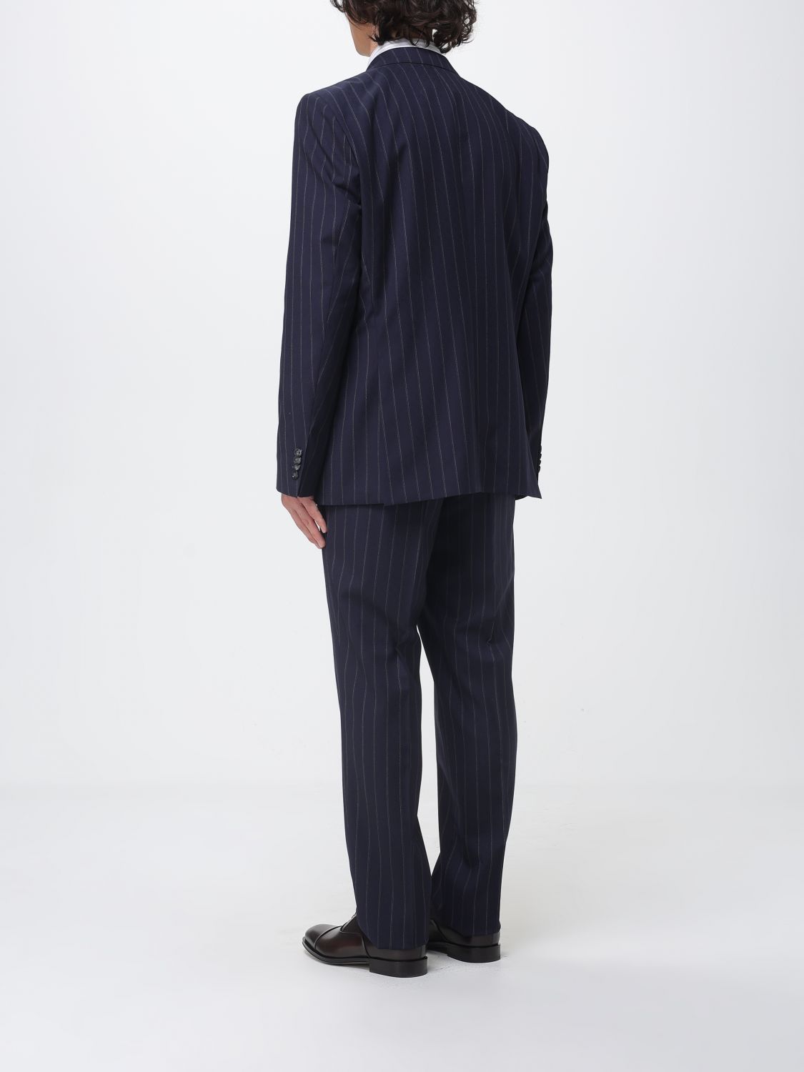 Suit Men color Blue