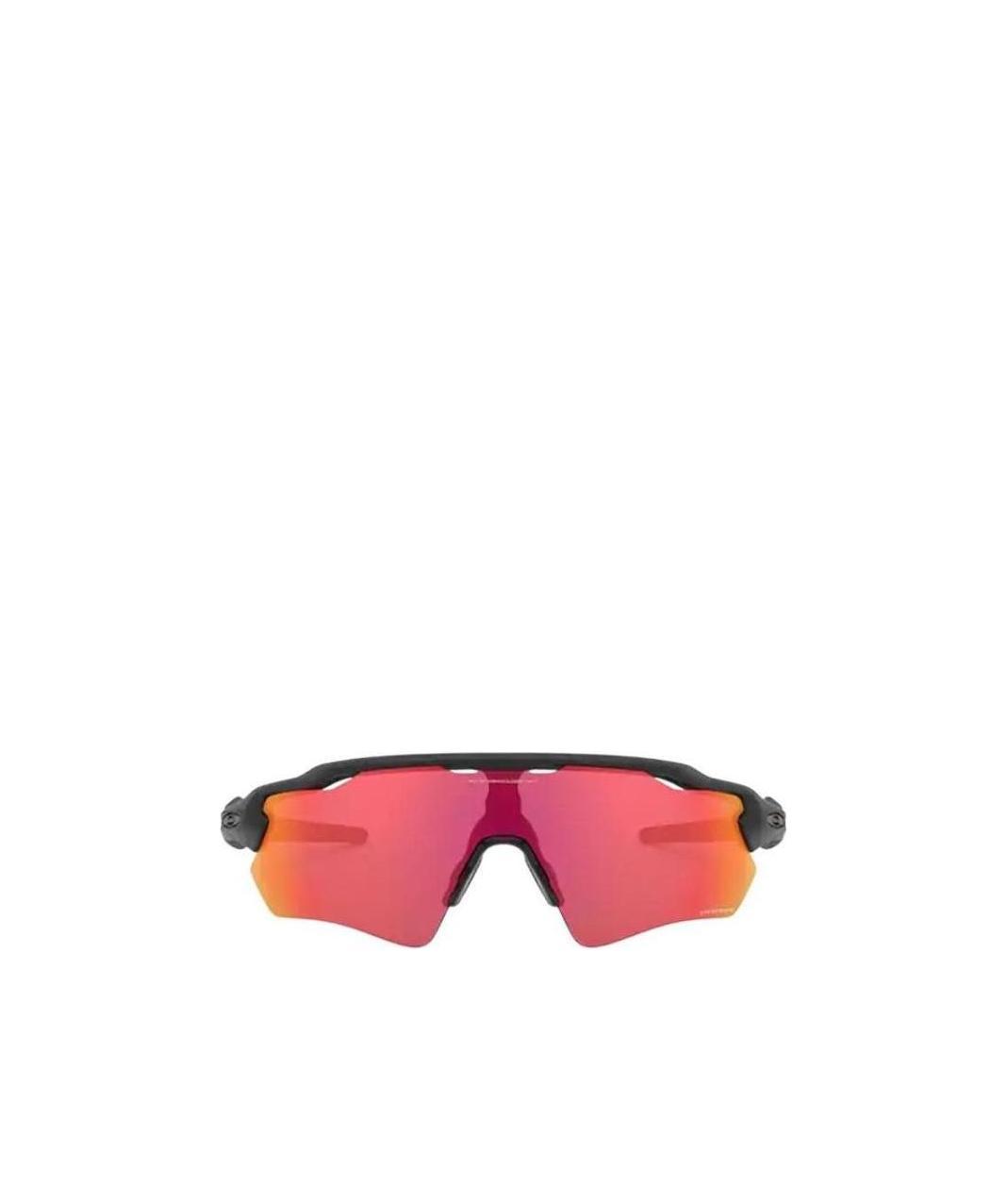 Logo sunglasses