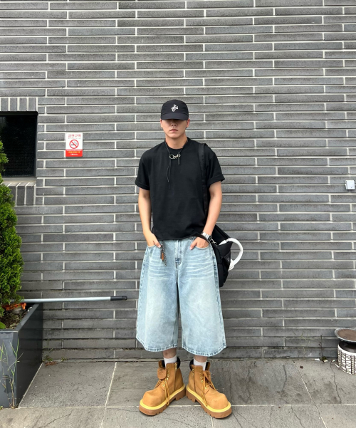 Washed Bermuda Denim Pants