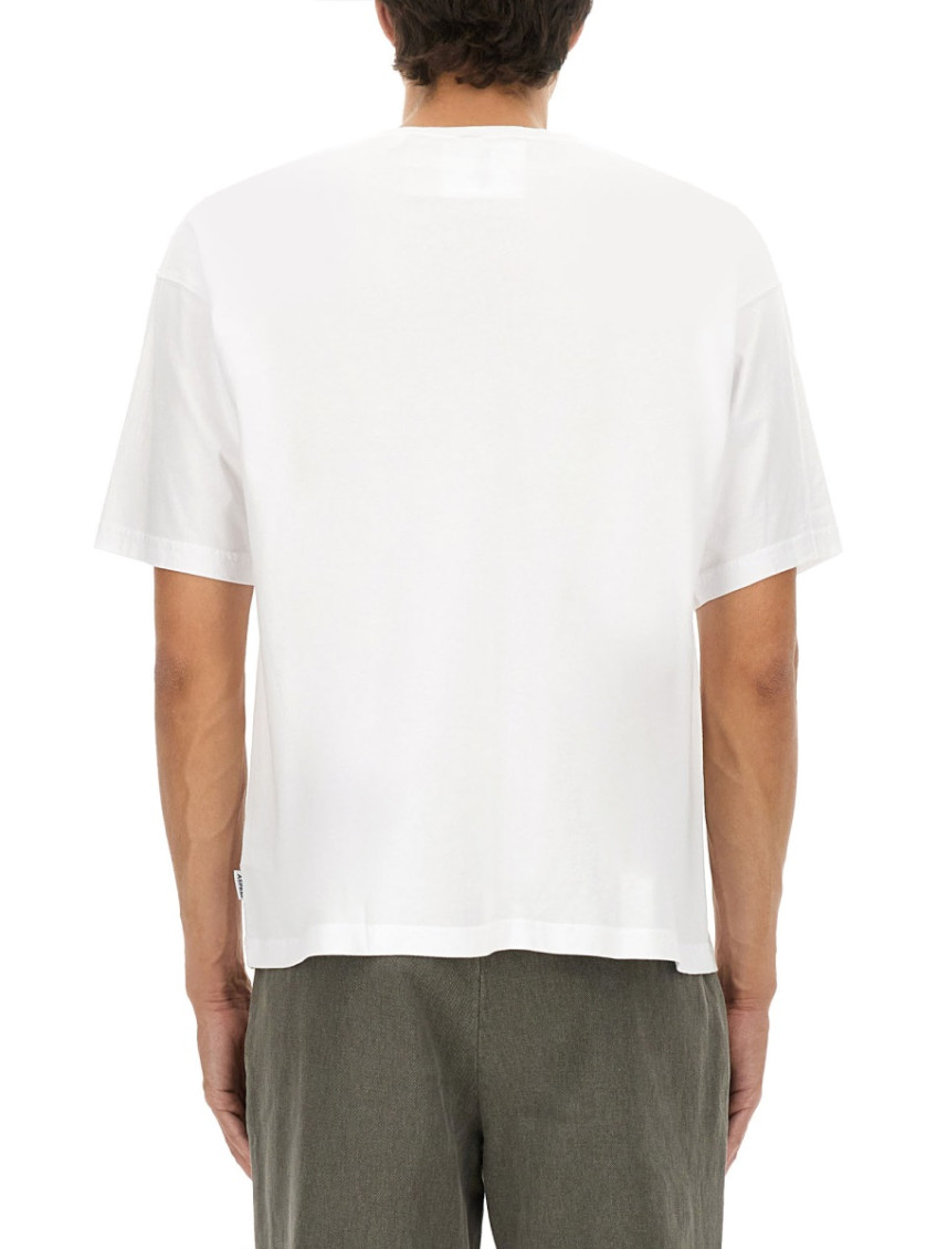 T-Shirt With "Listen" Print