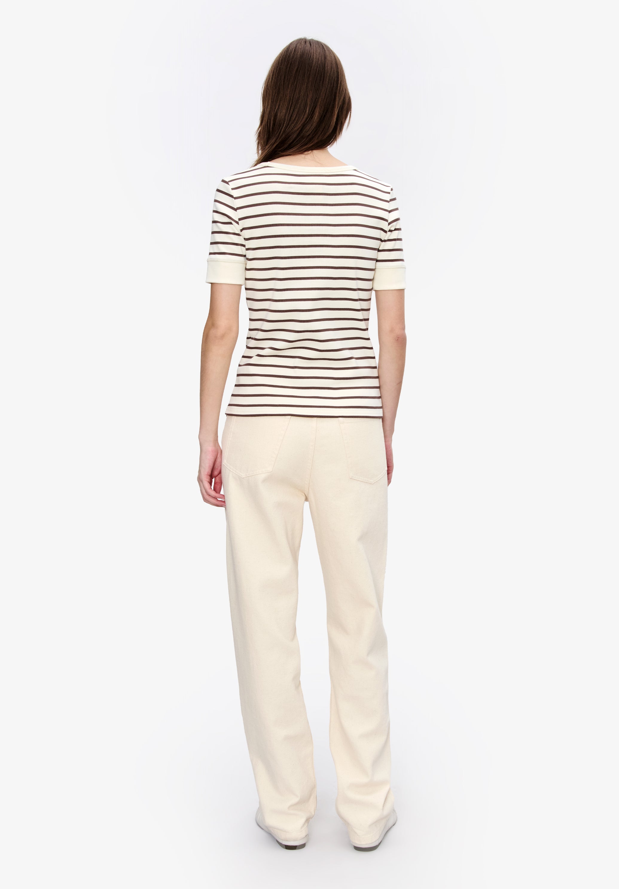 A. P.C. Women's June T-shirt Size: Extra Small in Brown