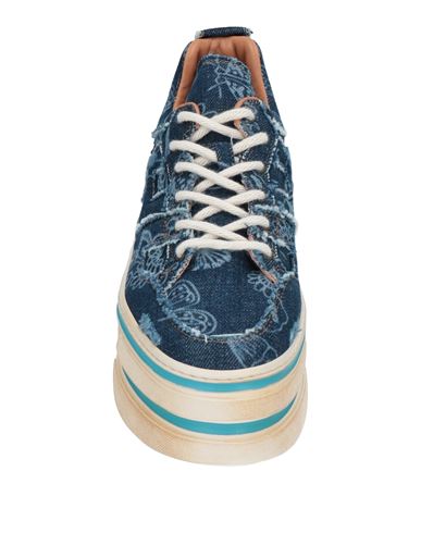 Woman Sneakers Blue