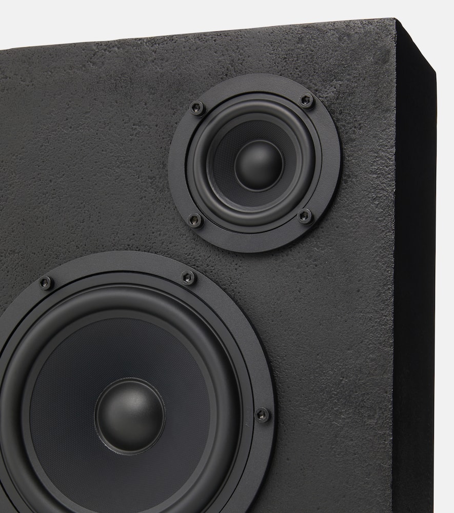 Steel speaker