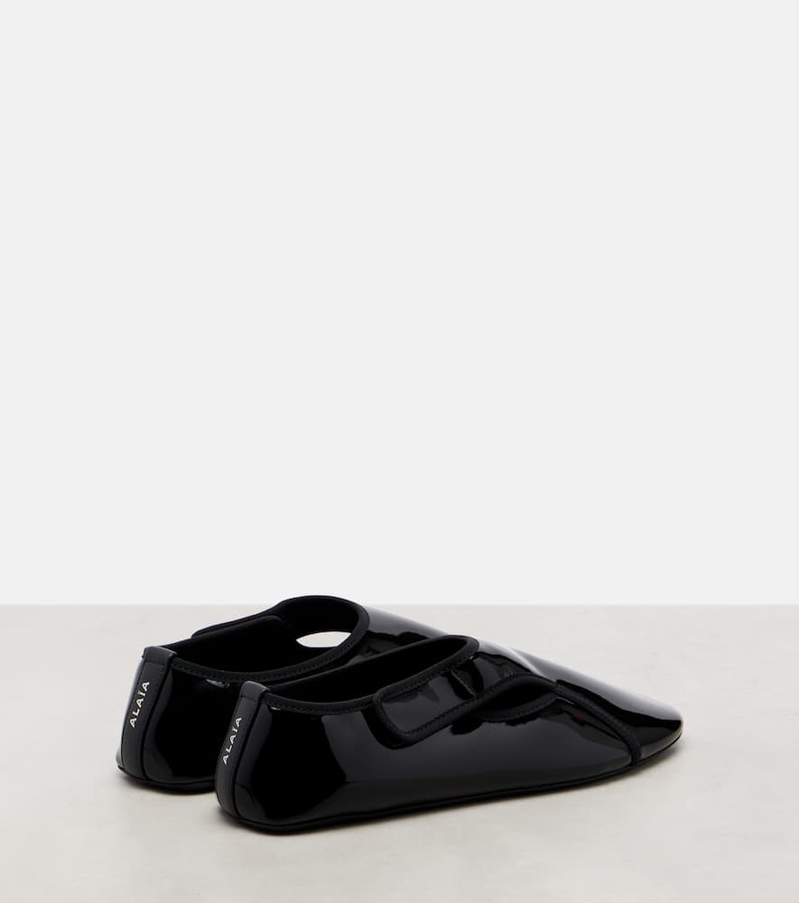 Alaïa Criss Cross leather-trimmed ballet flats