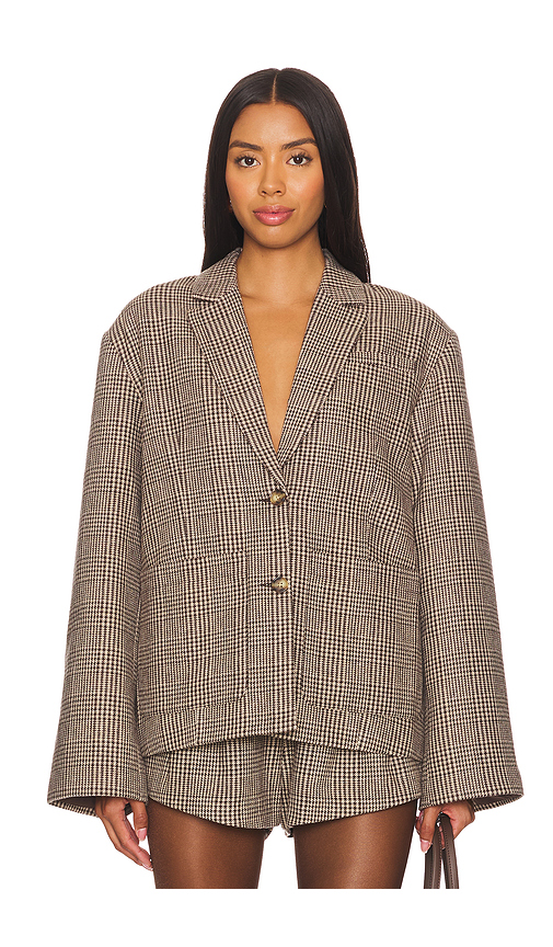 OSIS STUDIO Mili Blazer in Brown. M. Also in L