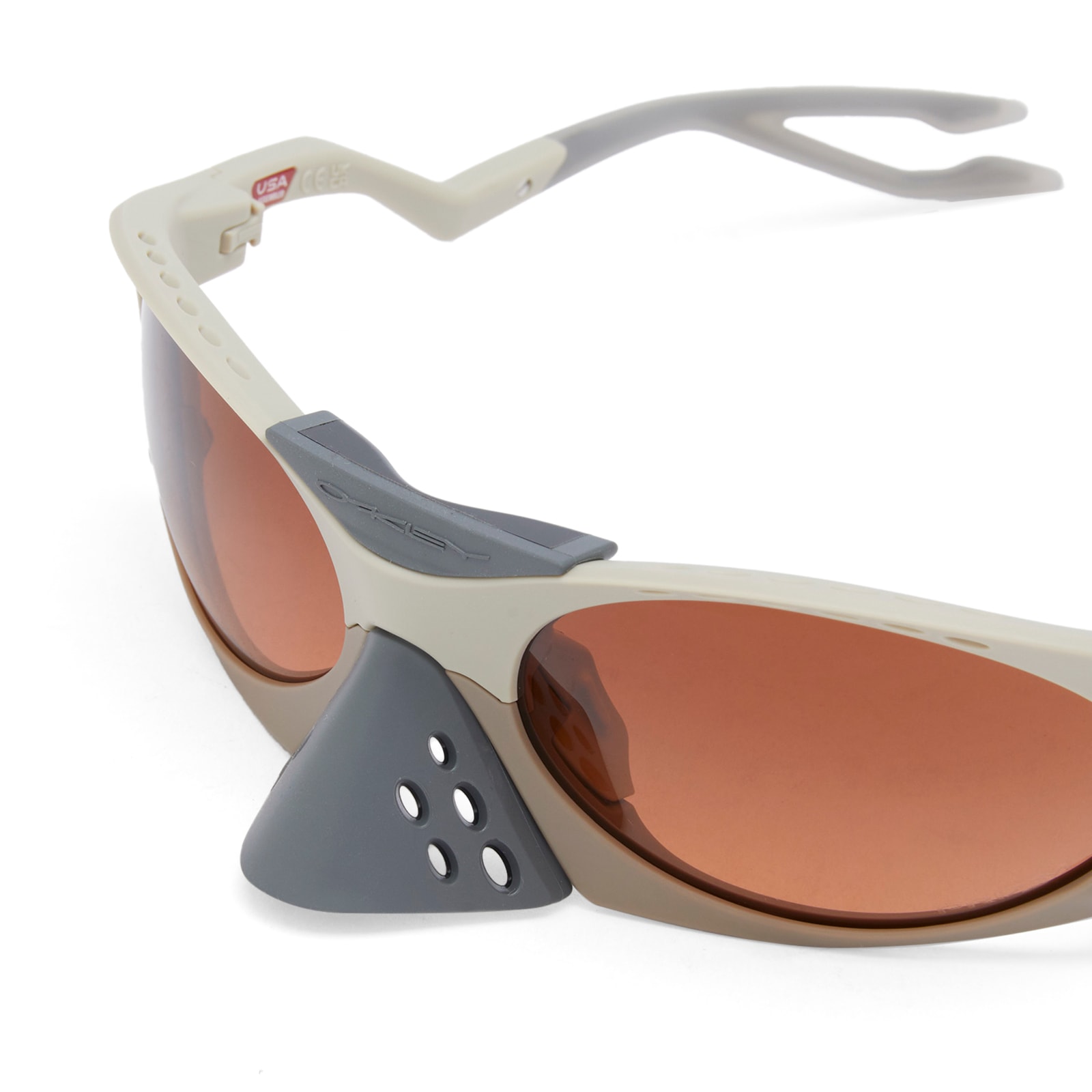 Plantaris Sunglasses in Matte Sand/Prizm Brown Gradient 