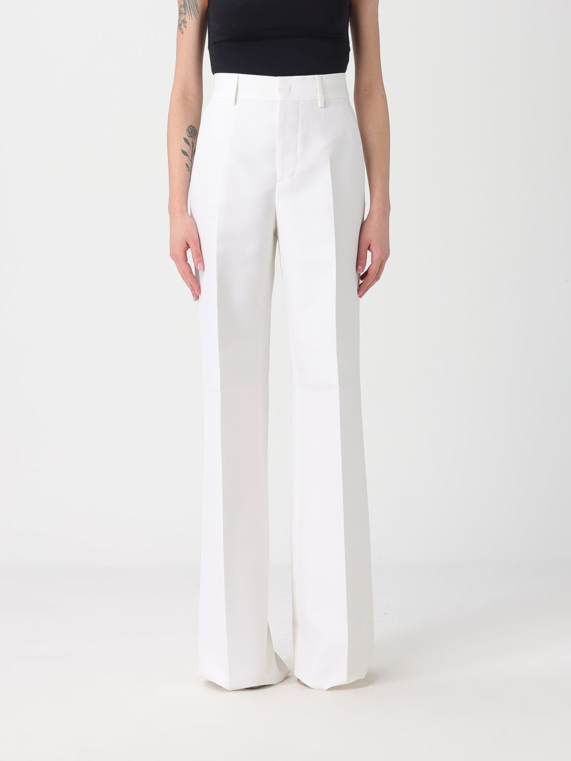 Suit Woman color White