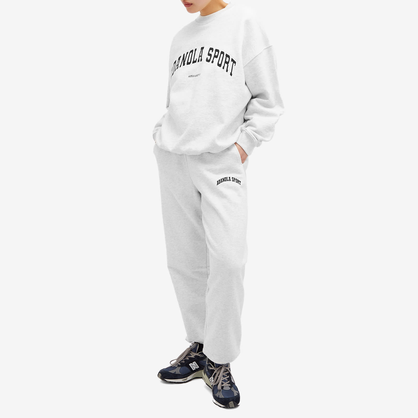Women's AS Oversized Sweatshirt in Light Grey, Size Large 