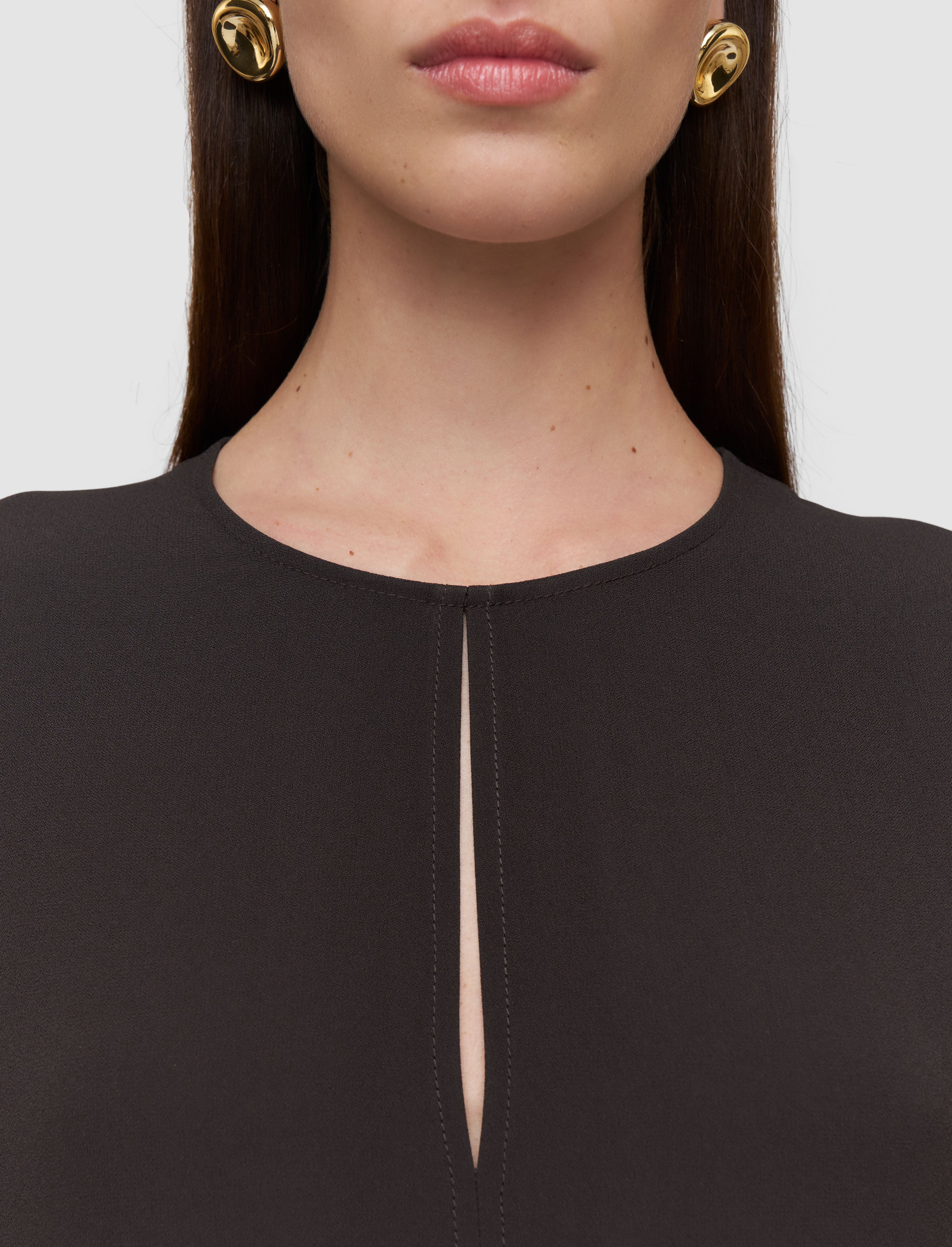 Hills Crepe Dress - Regular / 44