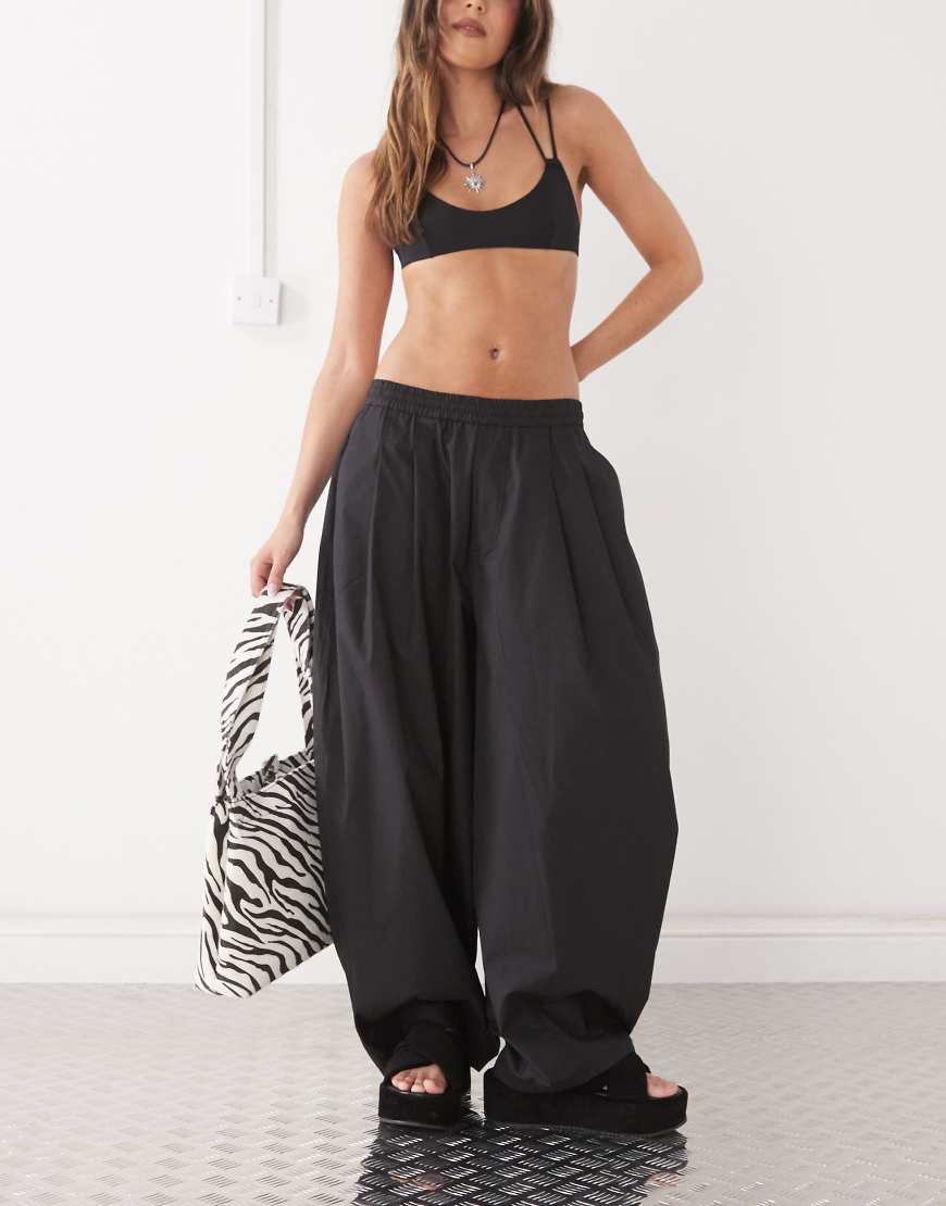 COLLUSION balloon leg trouser in black