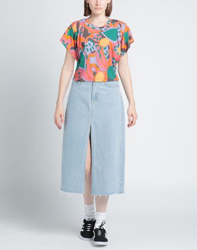 Woman T