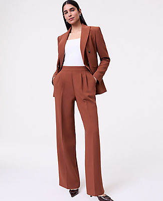 Ann Taylor The Side Zip Wide-Leg Pant in Textured Crepe
