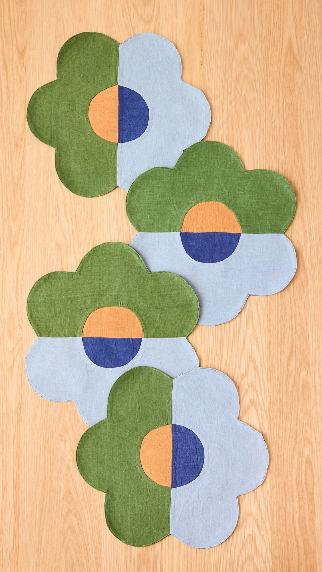 Linen Patchwork Placemats Set of 4 Floral/Green/Blue One Size