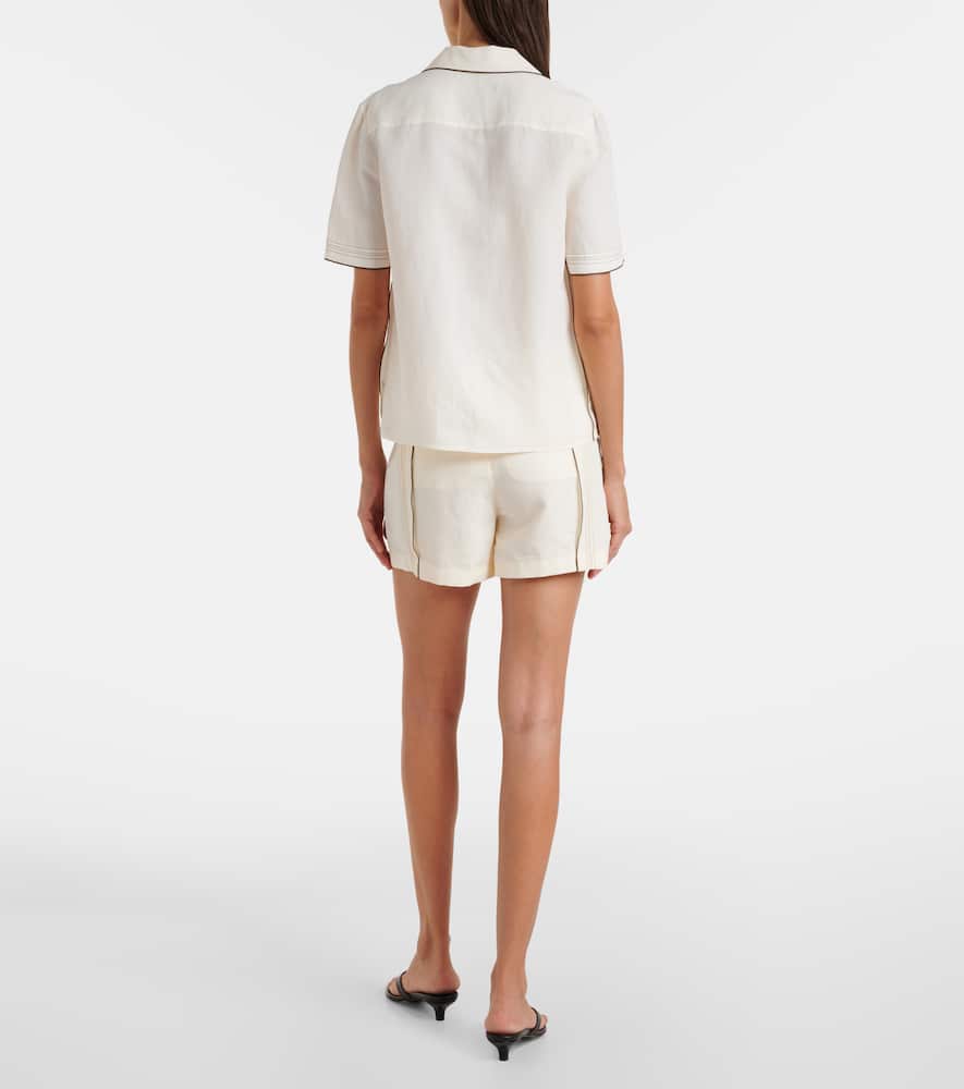 Short-sleeved shirt