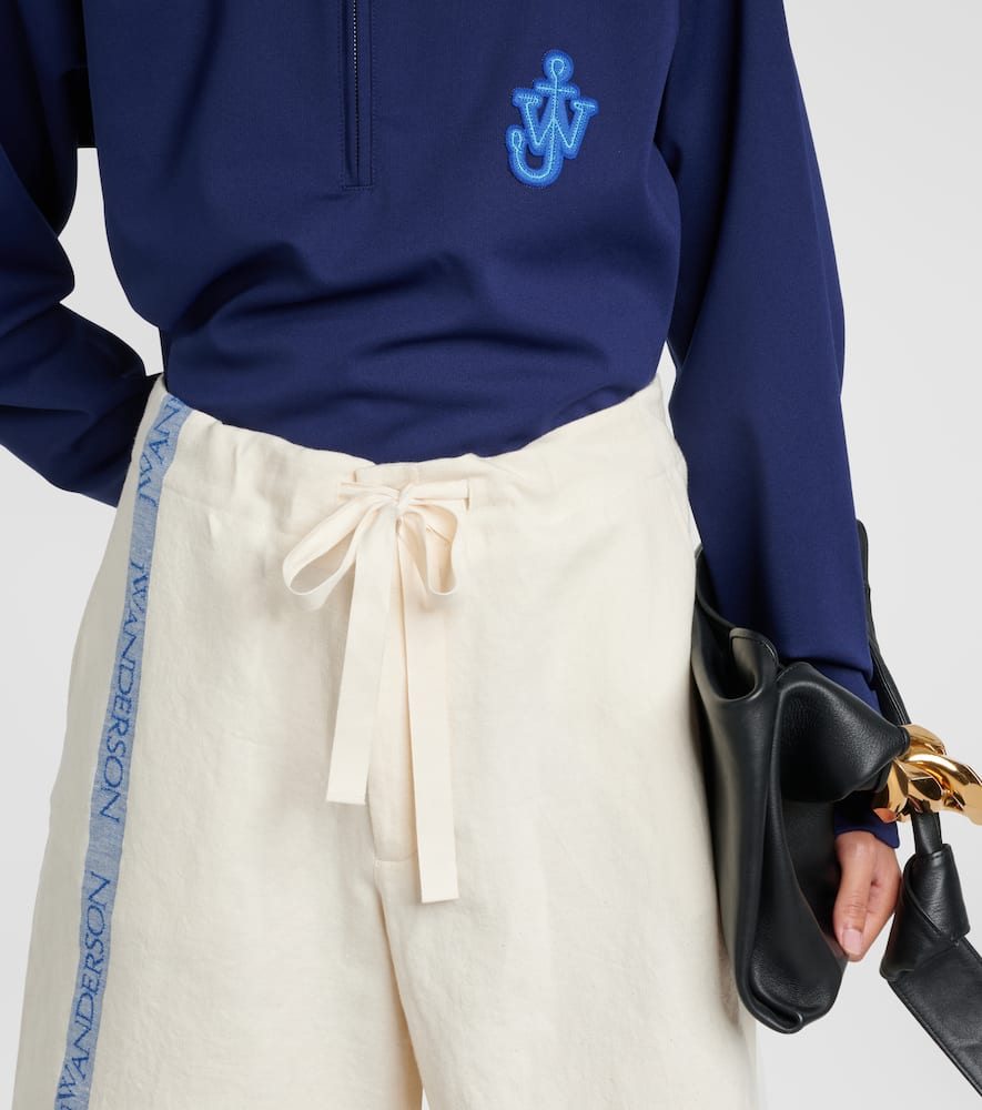 High-rise cotton and linen shorts