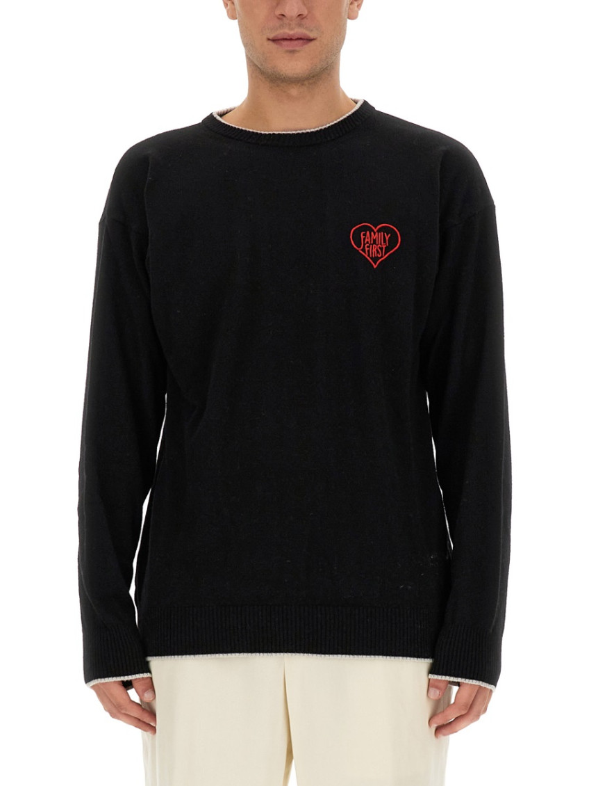Black Crew Neck Sweaters