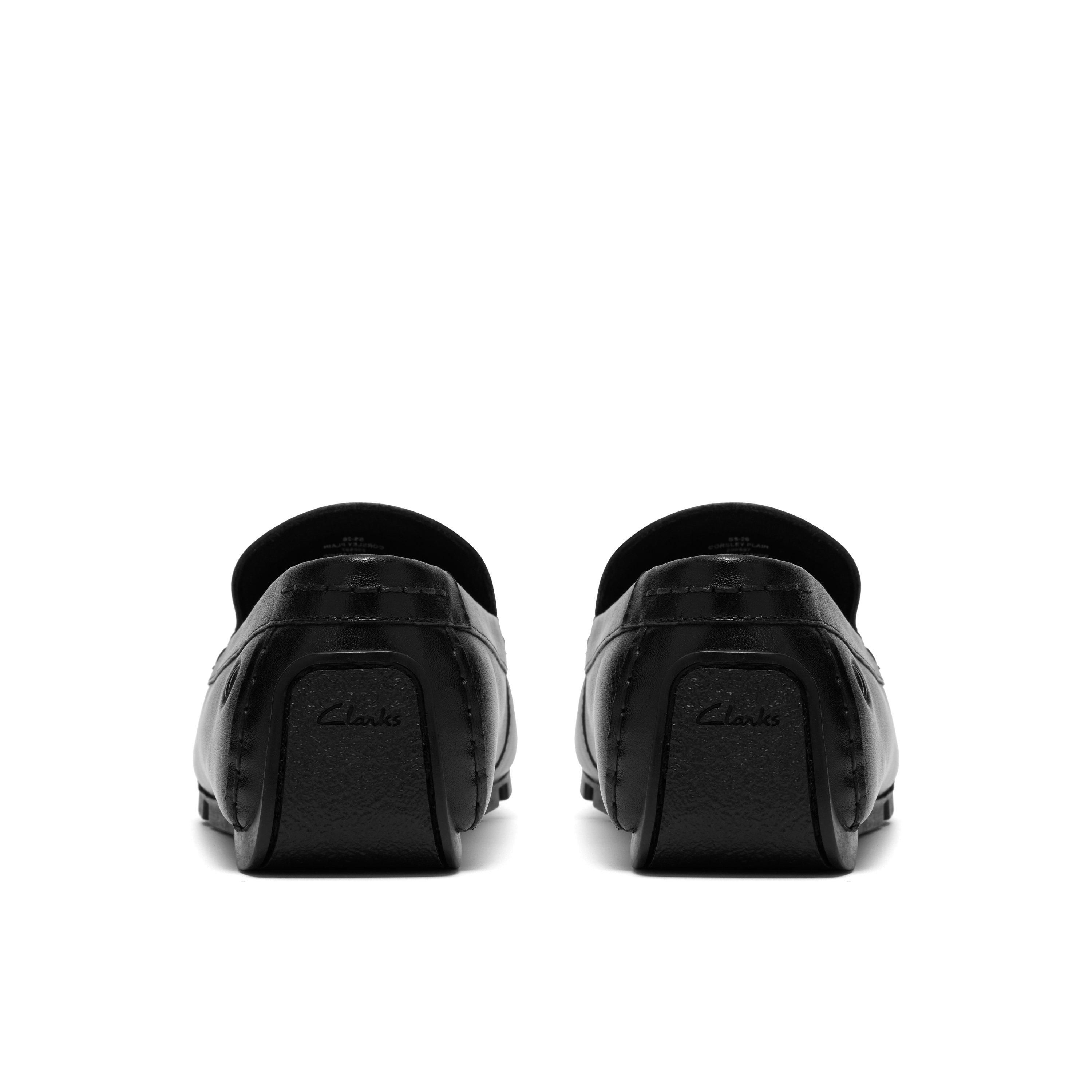 Clarks Men's Corsley Plain Black Leather Loafers, Slip Ons | : 10/Standard Fit