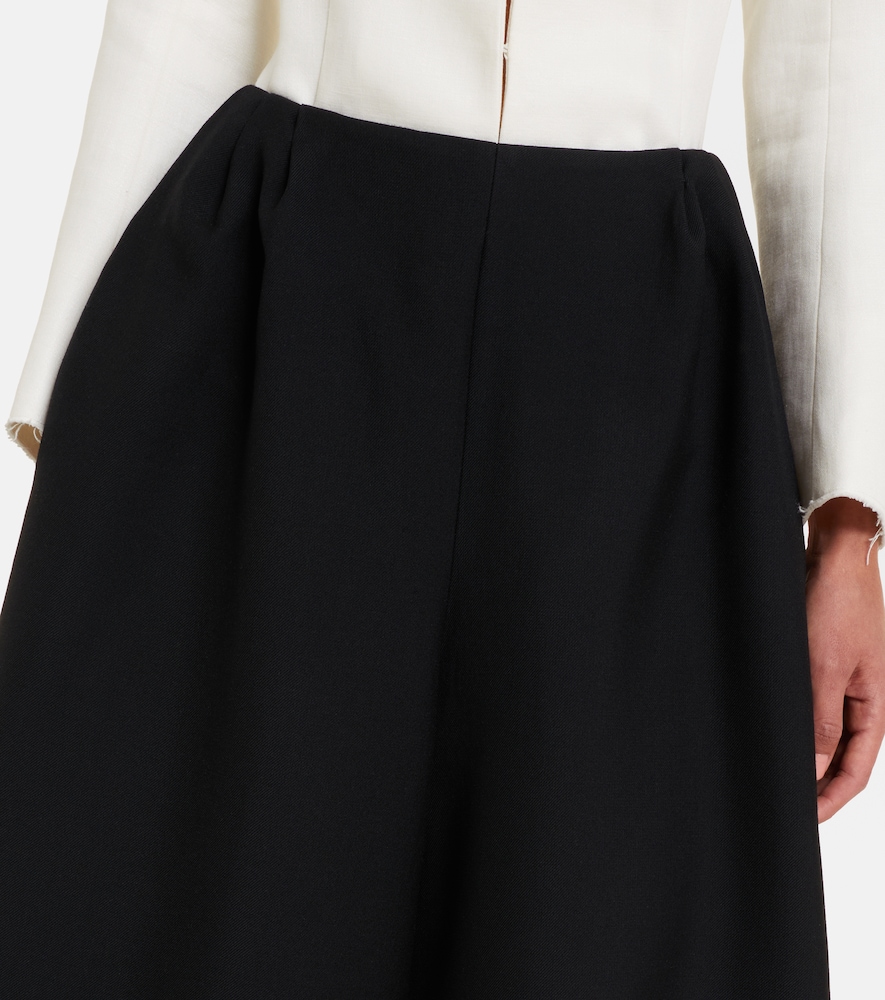 Fauna virgin wool Bermuda shorts