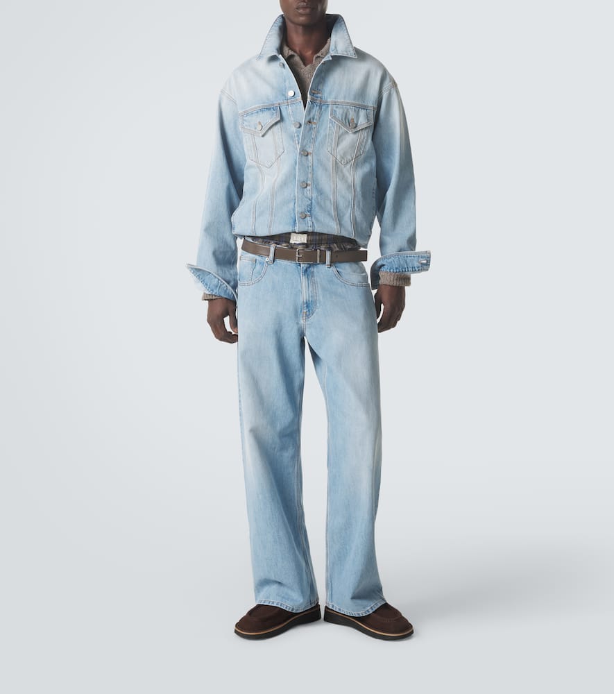 Wide-leg jeans