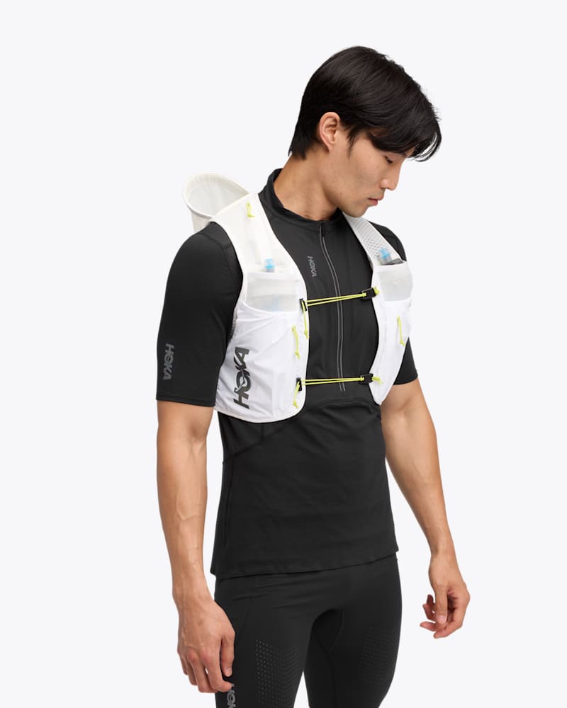 HOKA Trail Run Vest 10L Hiking Shoes in White