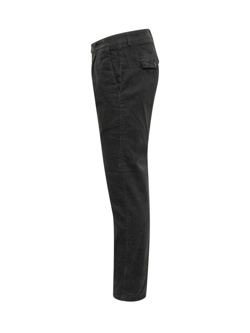 Black Pleated Chino Pants