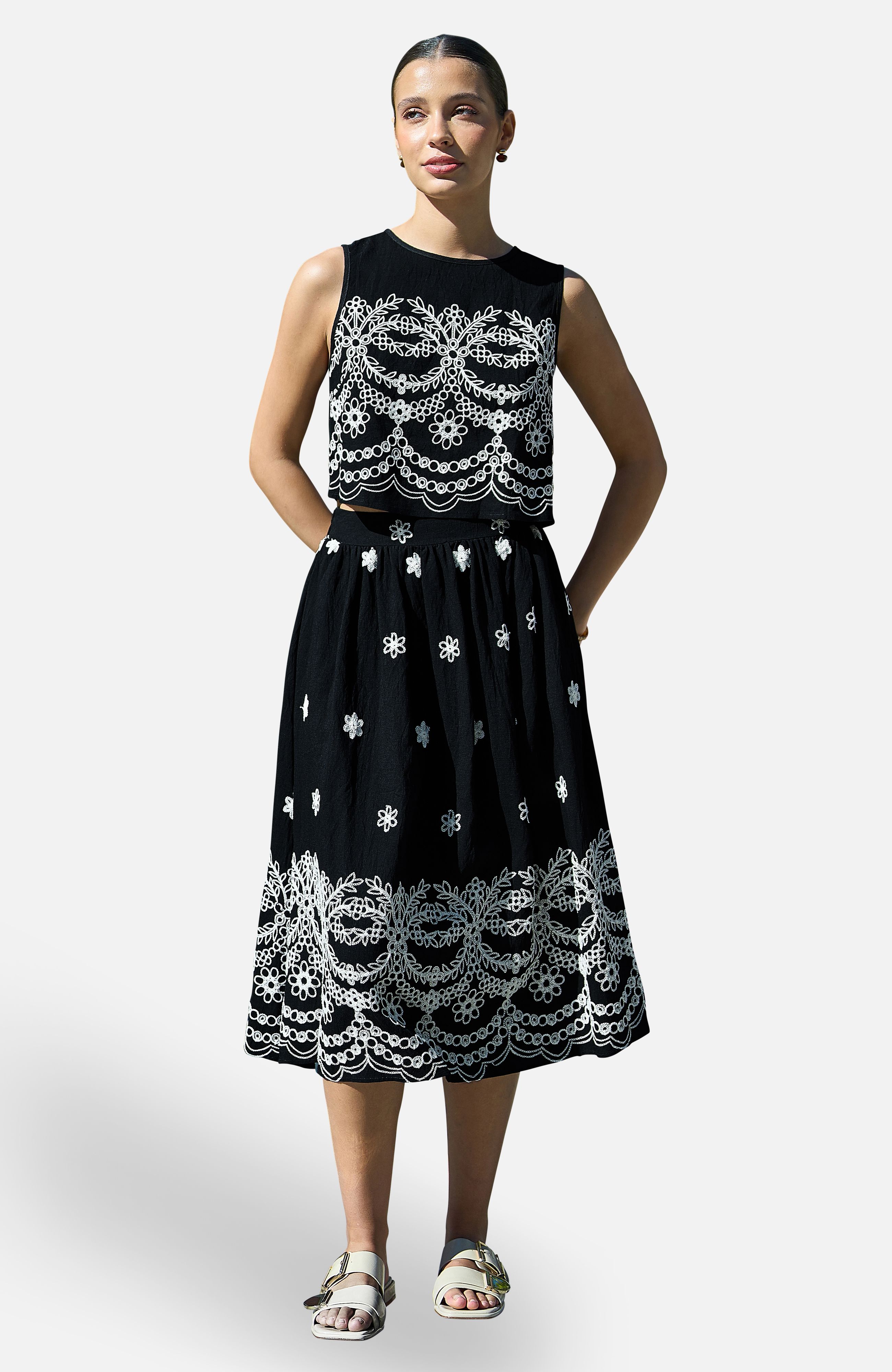 Yumi Women's Black Embroidered Midi Skirt