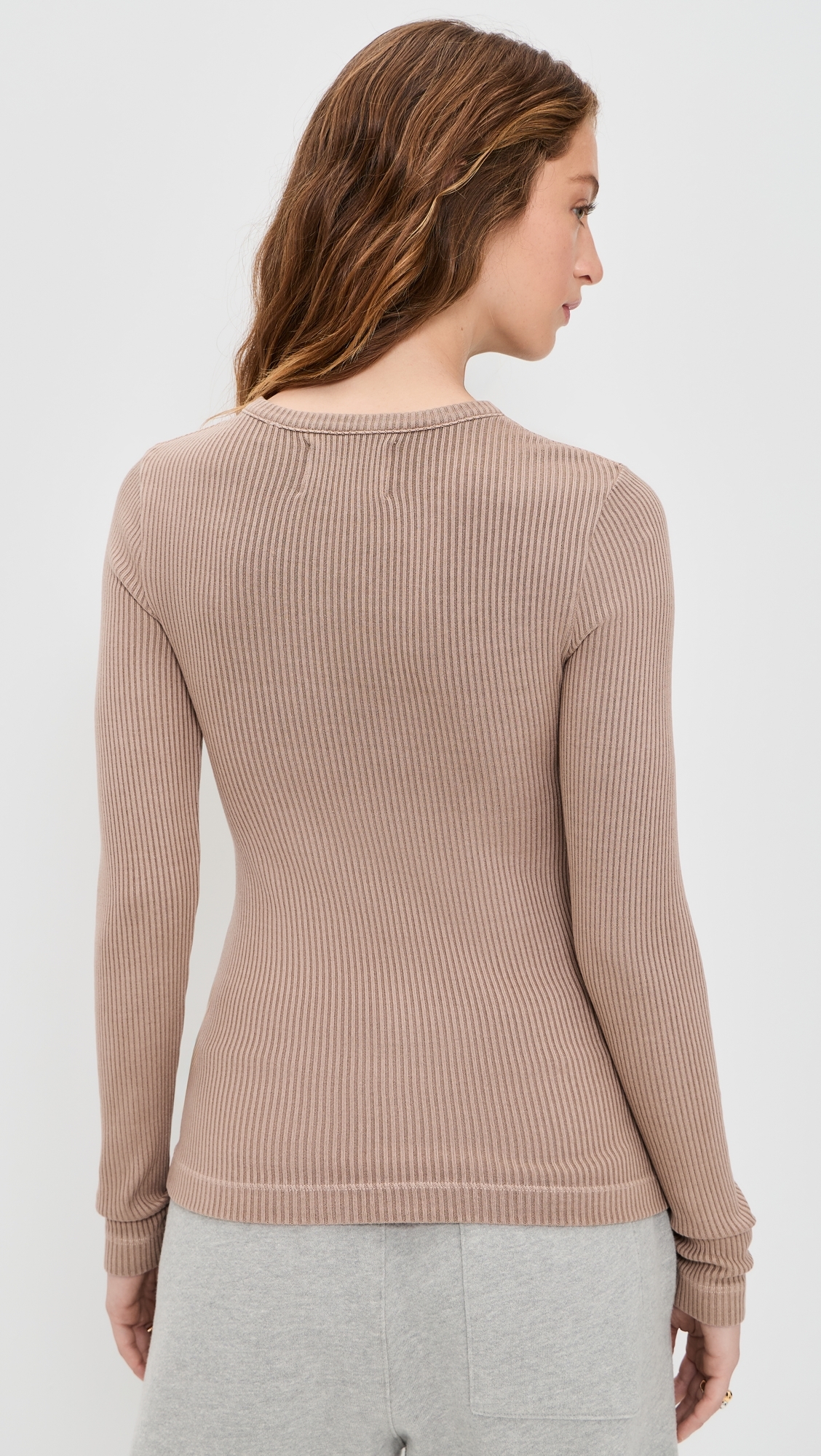 Bina Crewneck Sandatlas