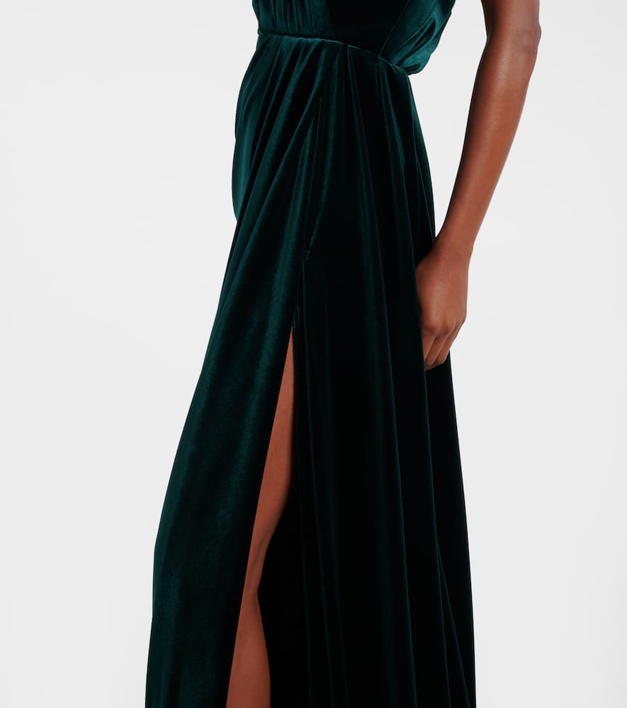 One-shoulder velvet gown