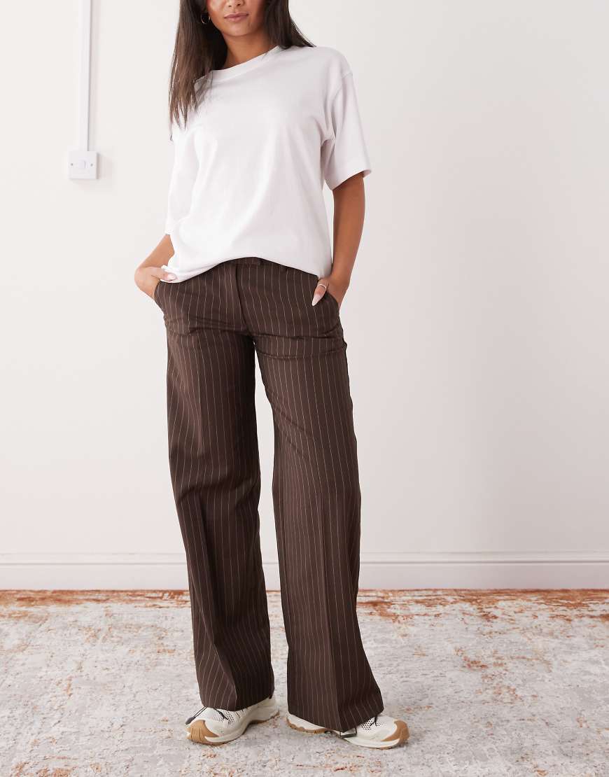 High waist wide leg tailored pants in brown pinstripes