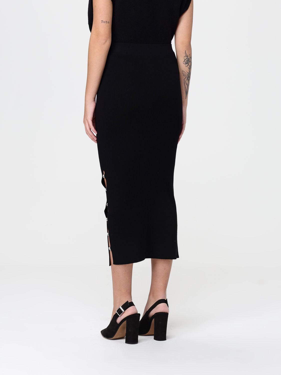 Skirt Woman color Black