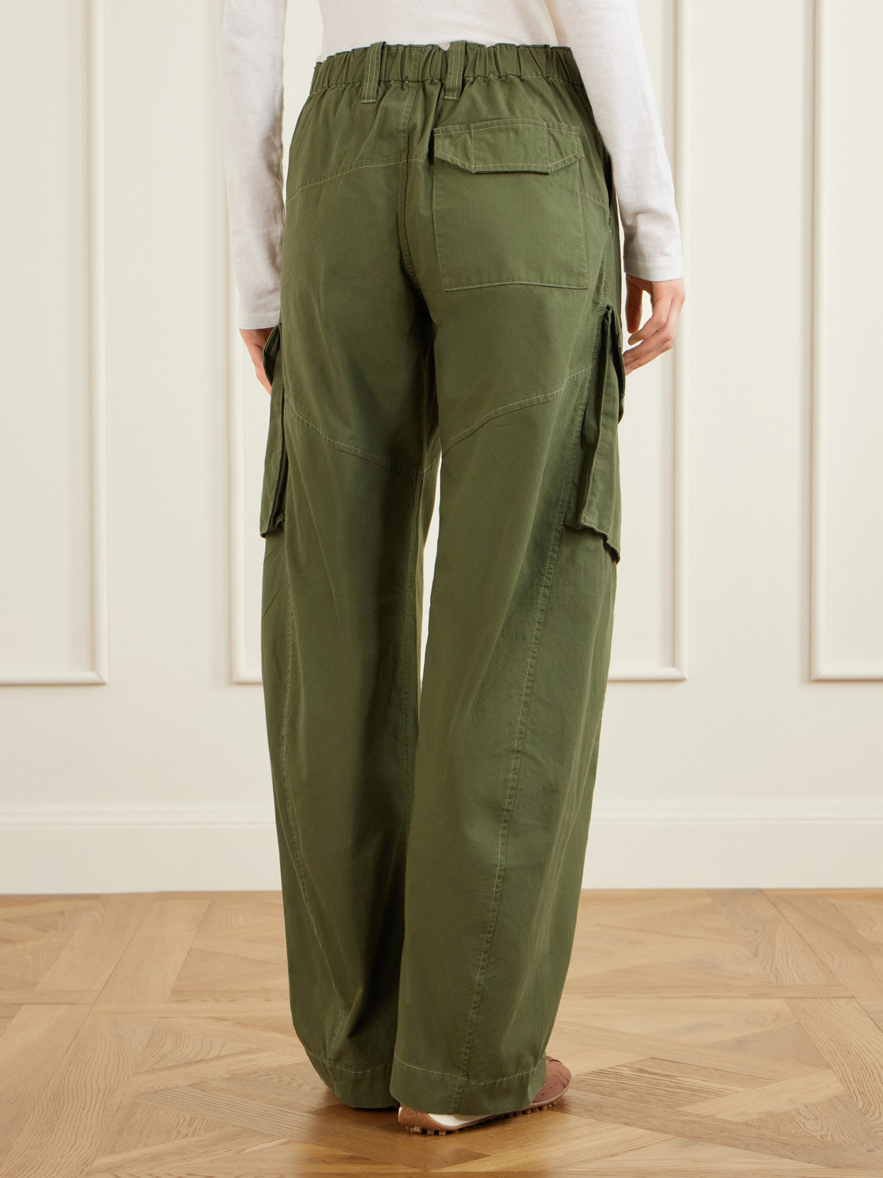 Cotton Barrel-leg Cargo Pants - Green