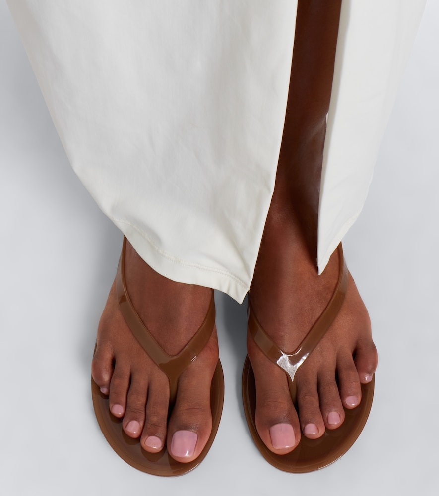 Jo thong sandals