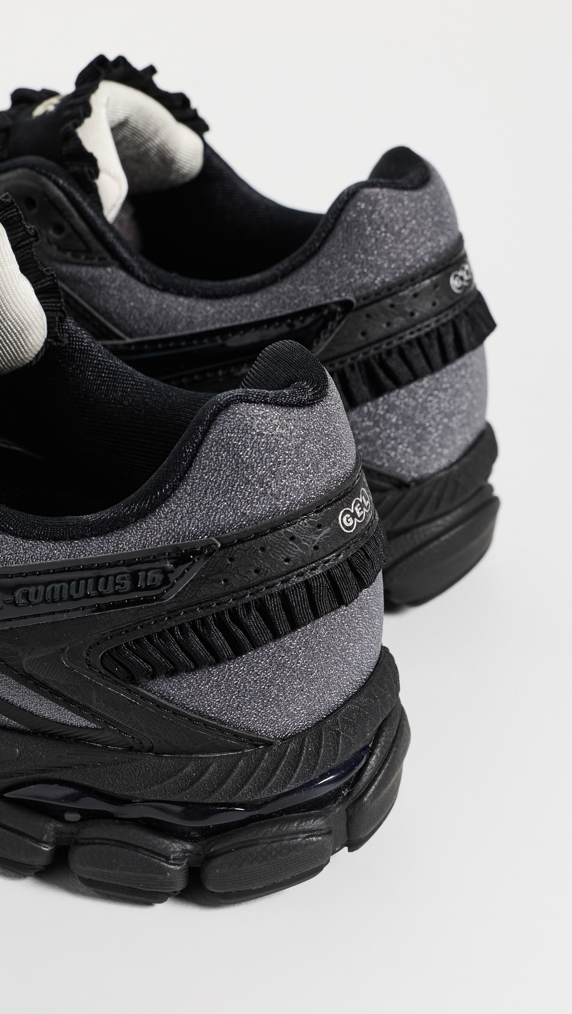 X Griff Gel-Cumulus 16 by Griff Sneakers Black/Black