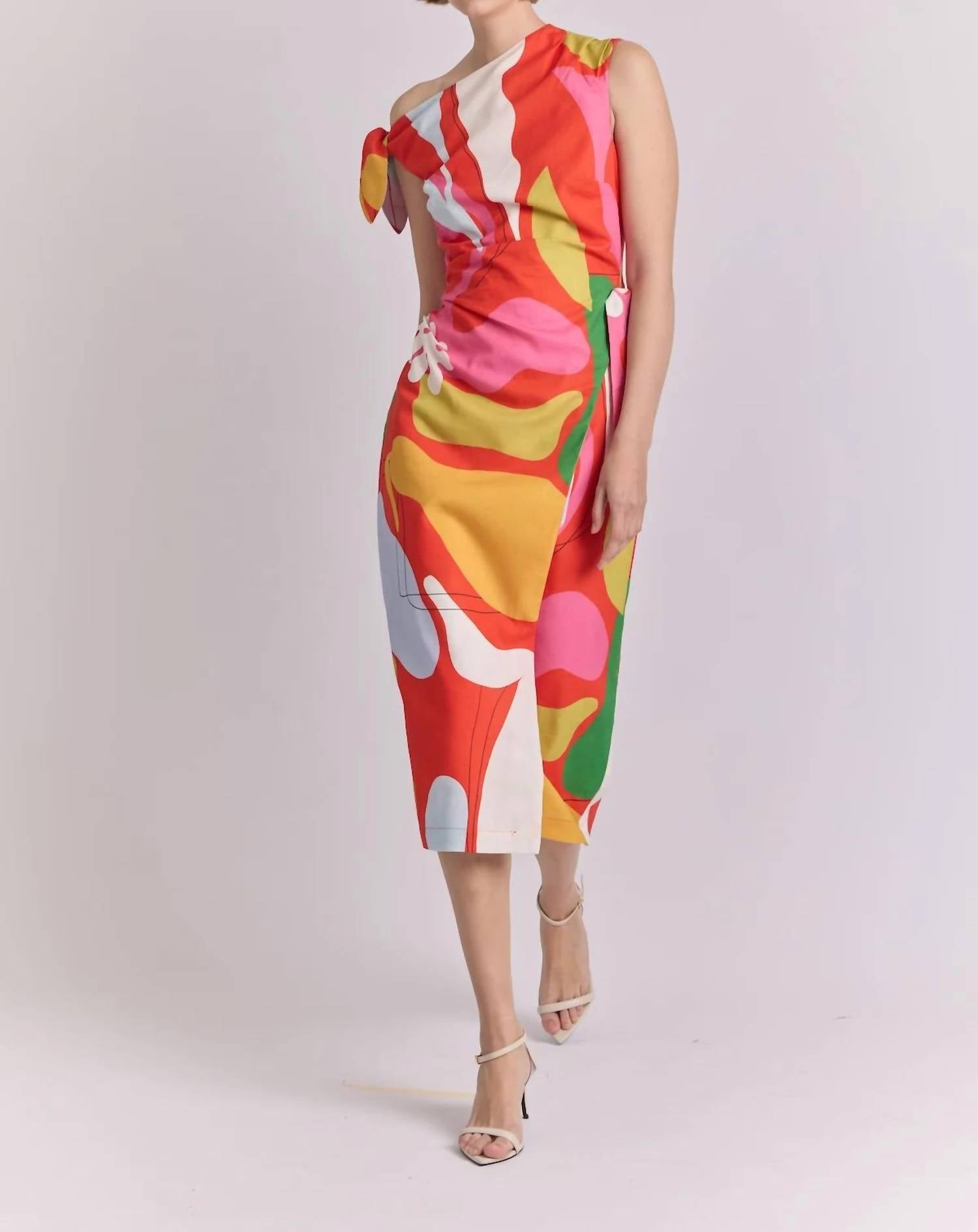 Cleo Dress In Hojas Pink