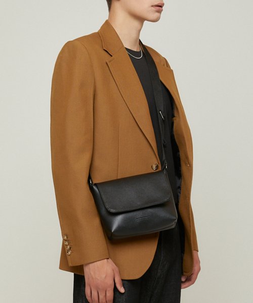 KONA SF LEATHER MESSENGER CROSS BAG