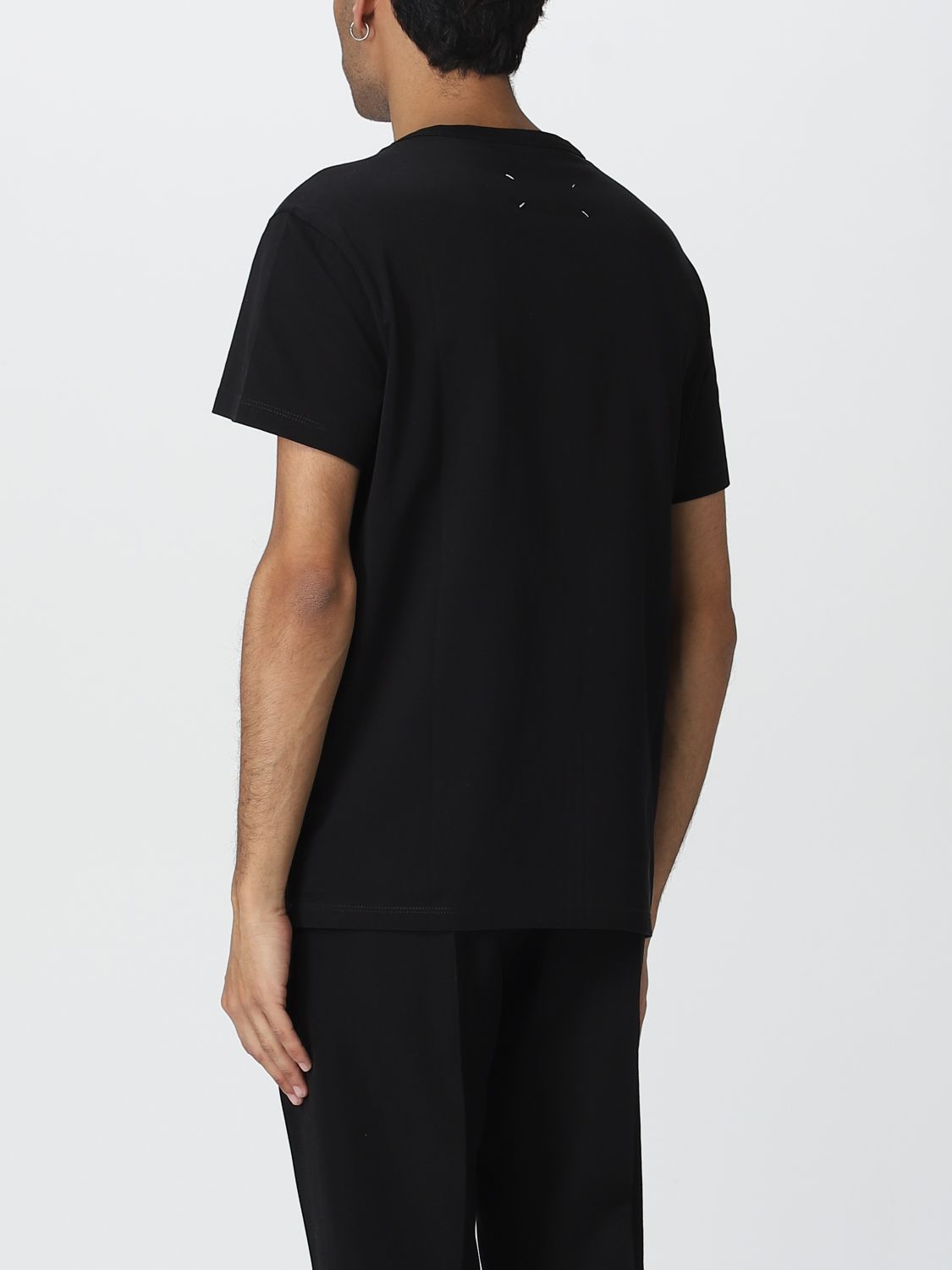 T-Shirt Men color Black