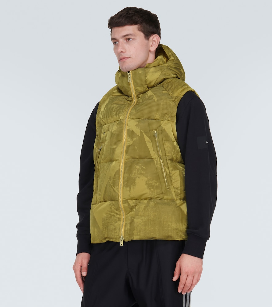 Trompe-l'ail down vest