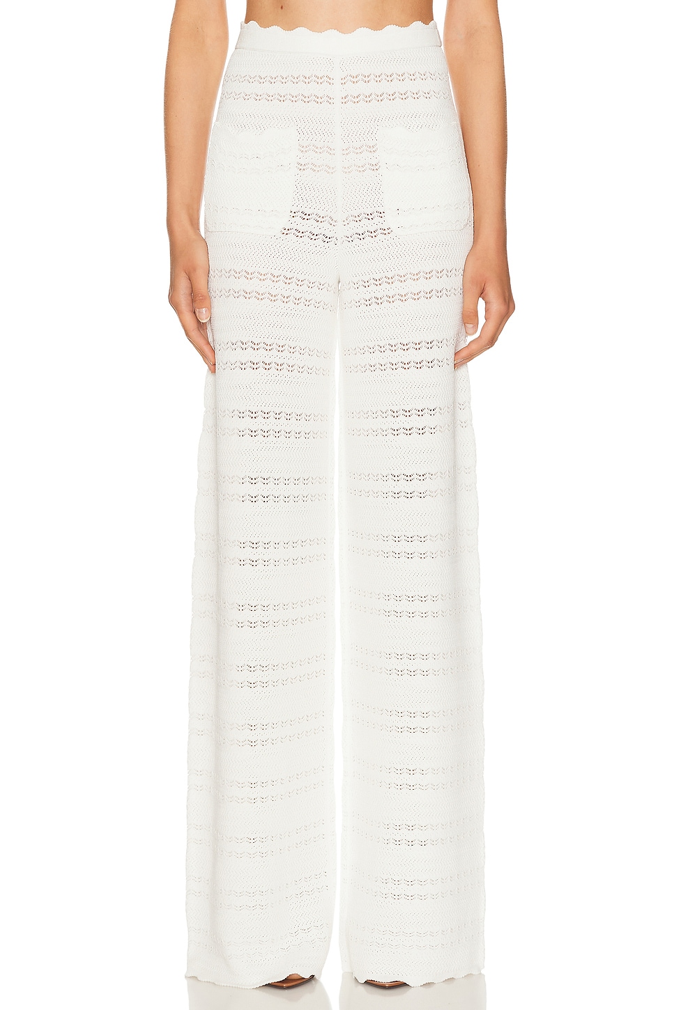 Helsa Kaitltn Scalloped Pant in Ivory - Ivory. L also in XS, S