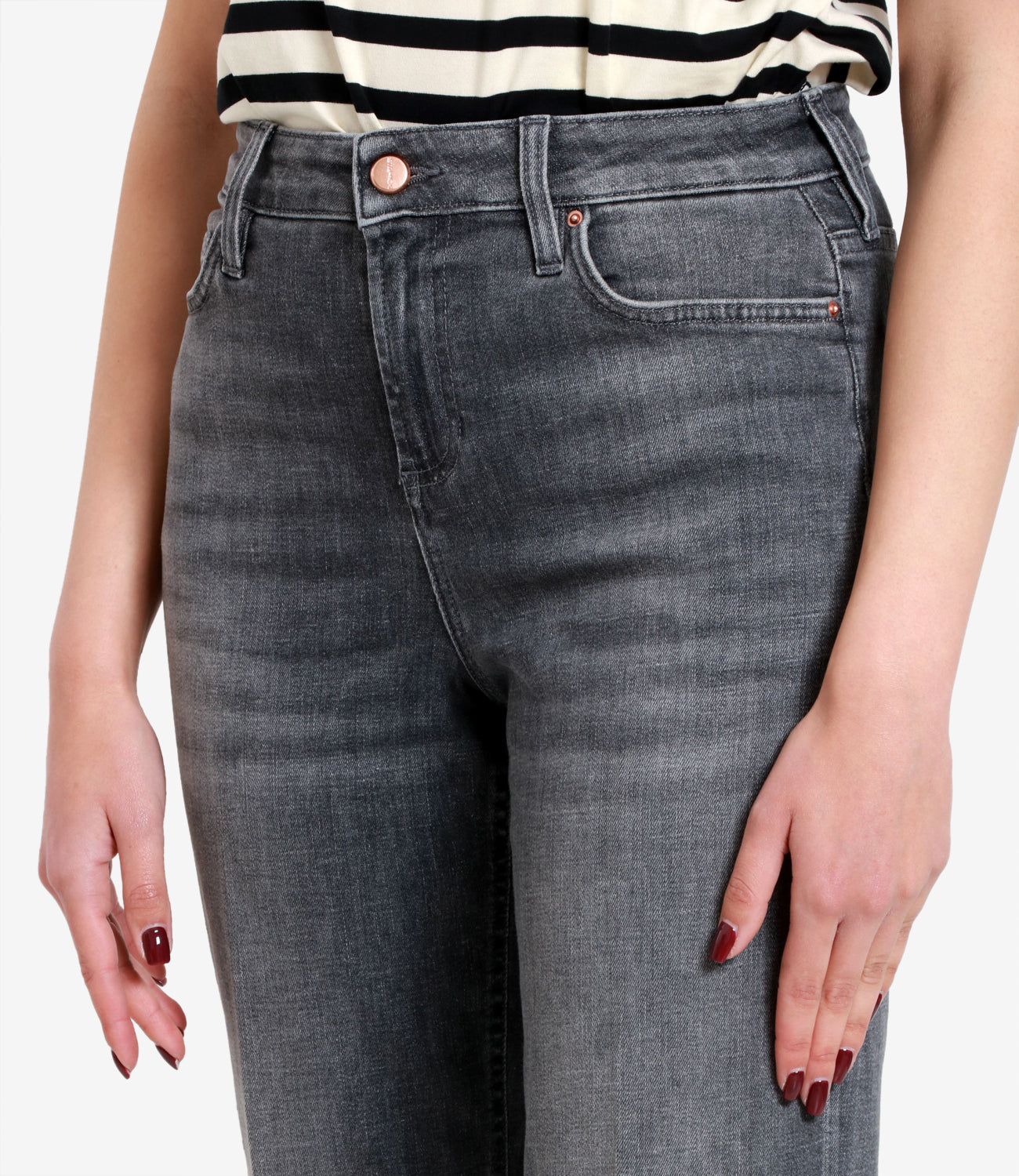 Ziehen Sie die Fuller Jeans an