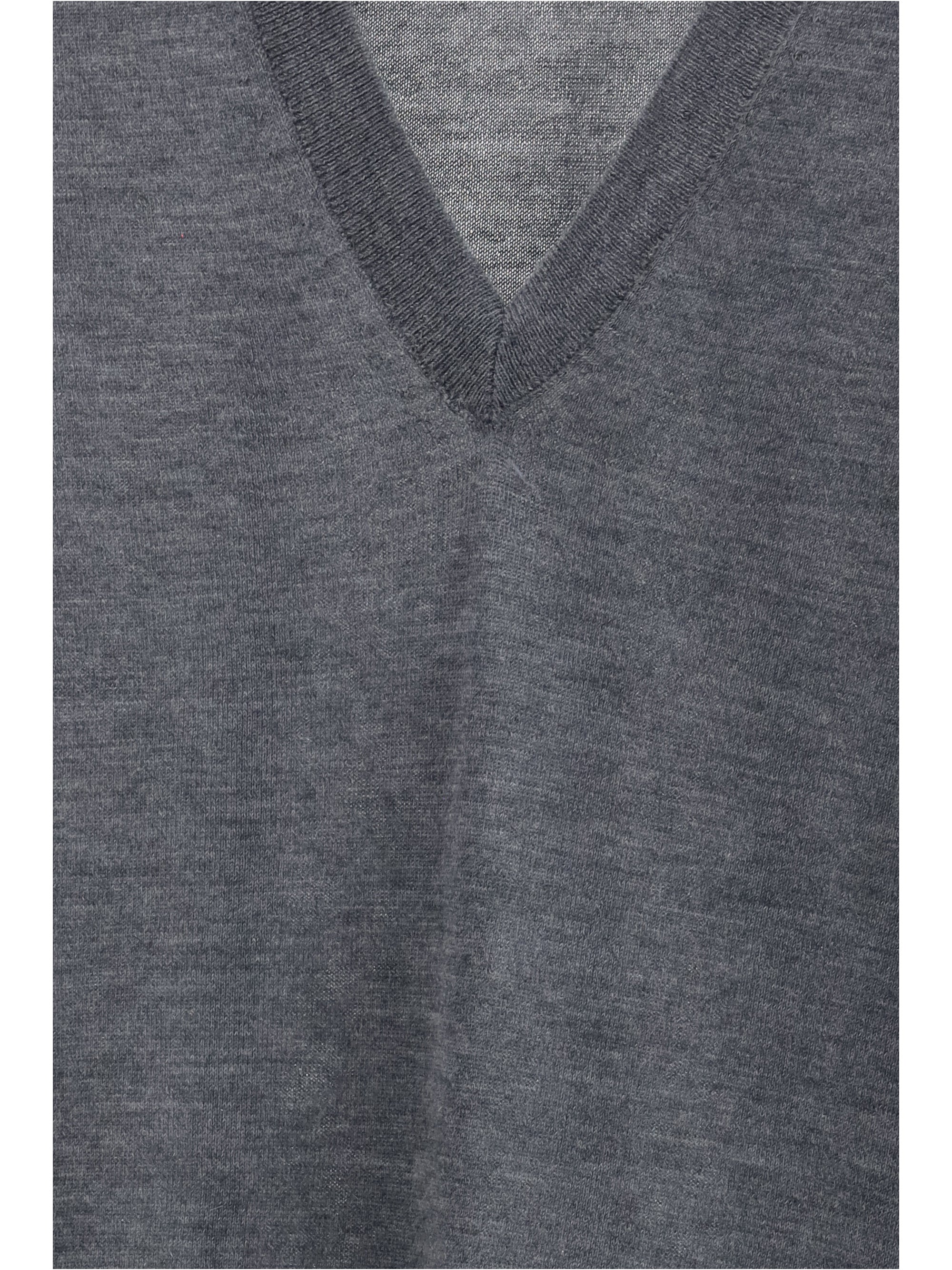 Julio Sweater — Gray