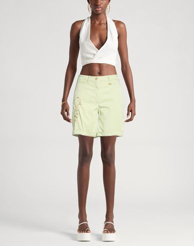 Woman Shorts & Bermuda Shorts Light green Size 10 Lyocell, Elastane