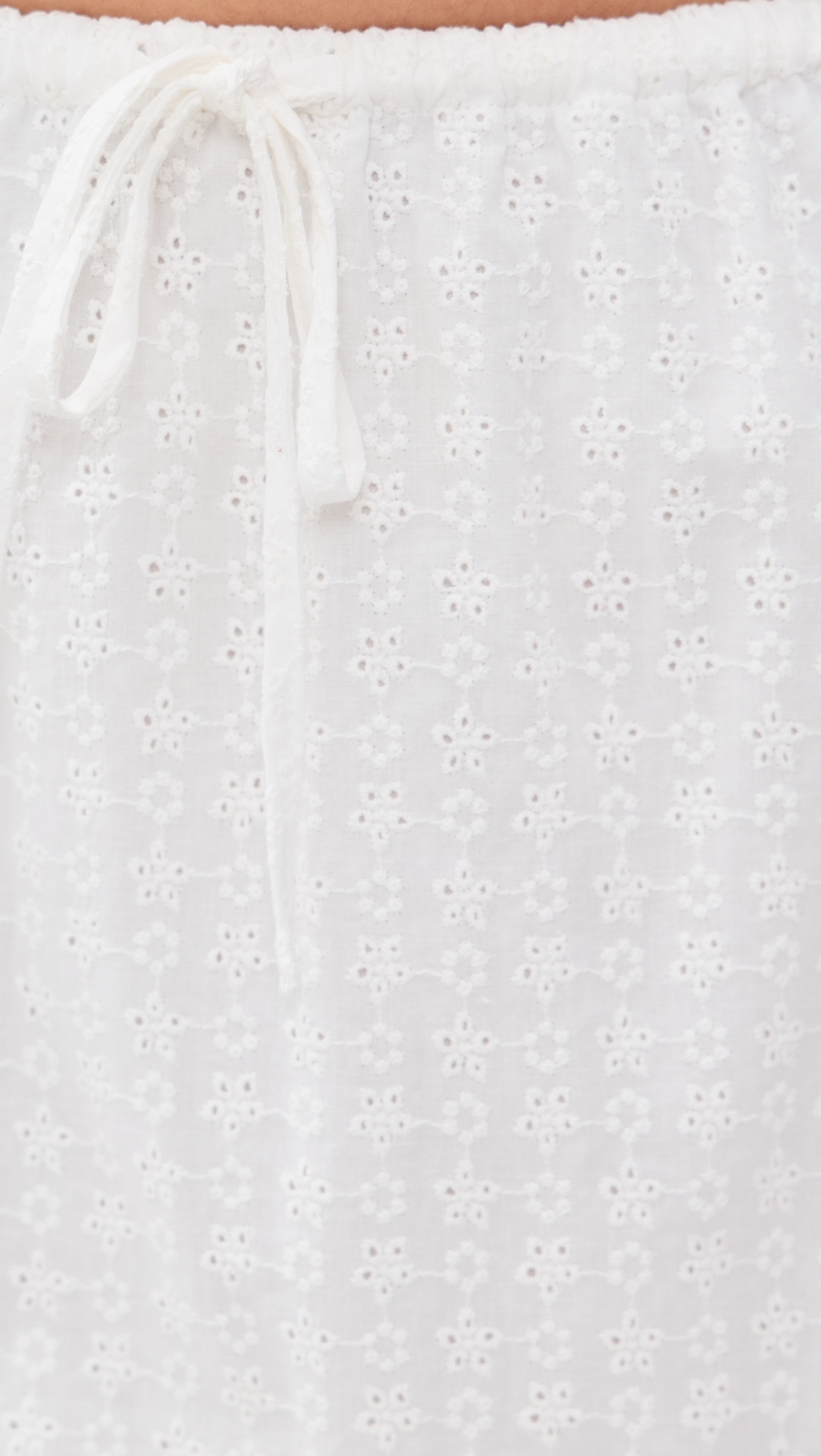 The Eyelet Skirt White001