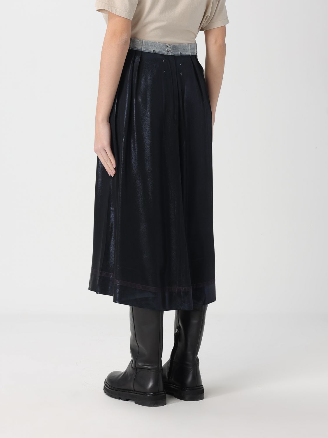 Skirt Woman color Black